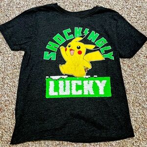 Boys short sleeve tshirt. XS. Slightly worn. Good condition.